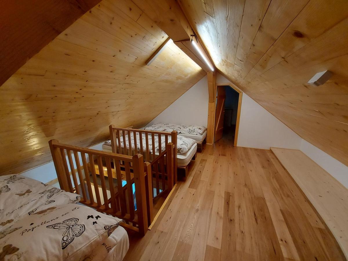 Vila Oldhouse Knezovo Sromlje Exteriér fotografie