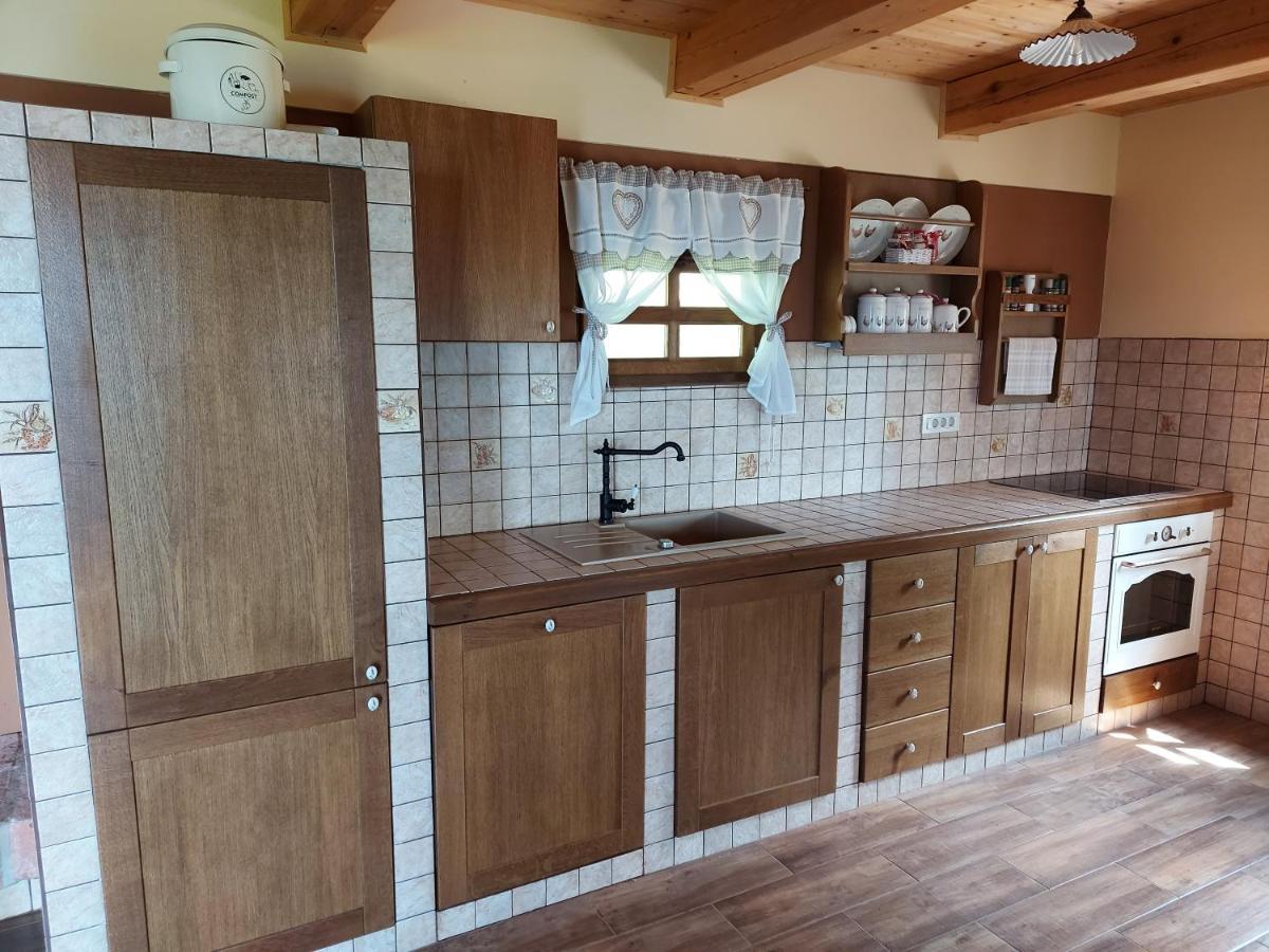 Vila Oldhouse Knezovo Sromlje Exteriér fotografie