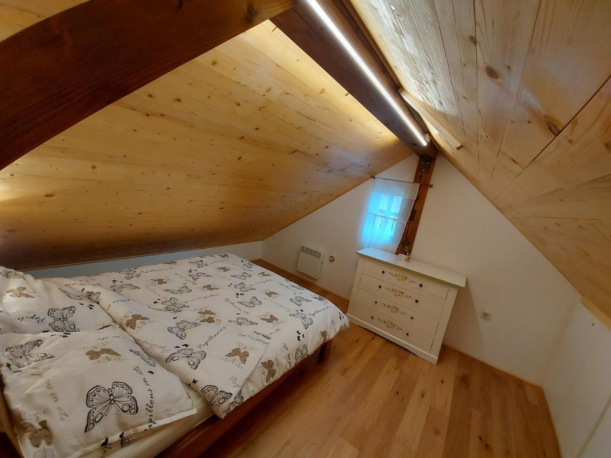 Vila Oldhouse Knezovo Sromlje Exteriér fotografie